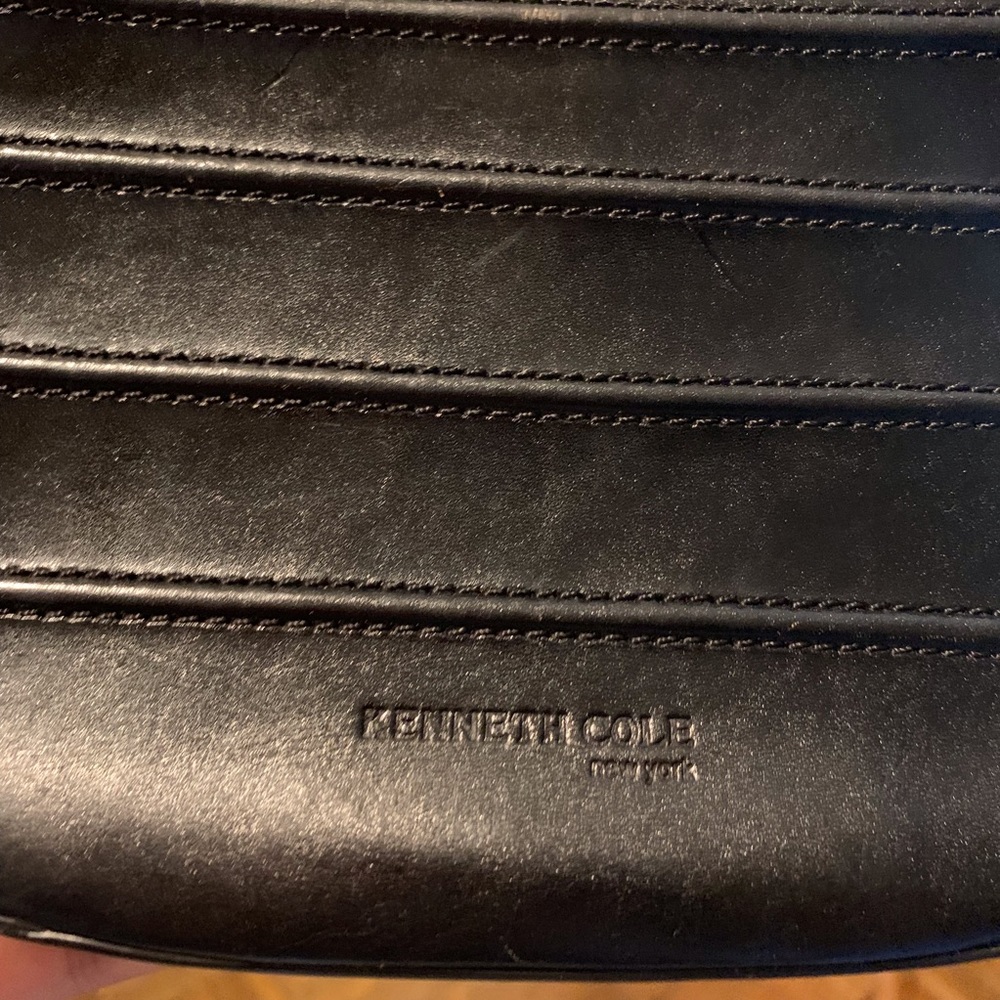 Kenneth Cole mini bag - Picture 5 of 6
